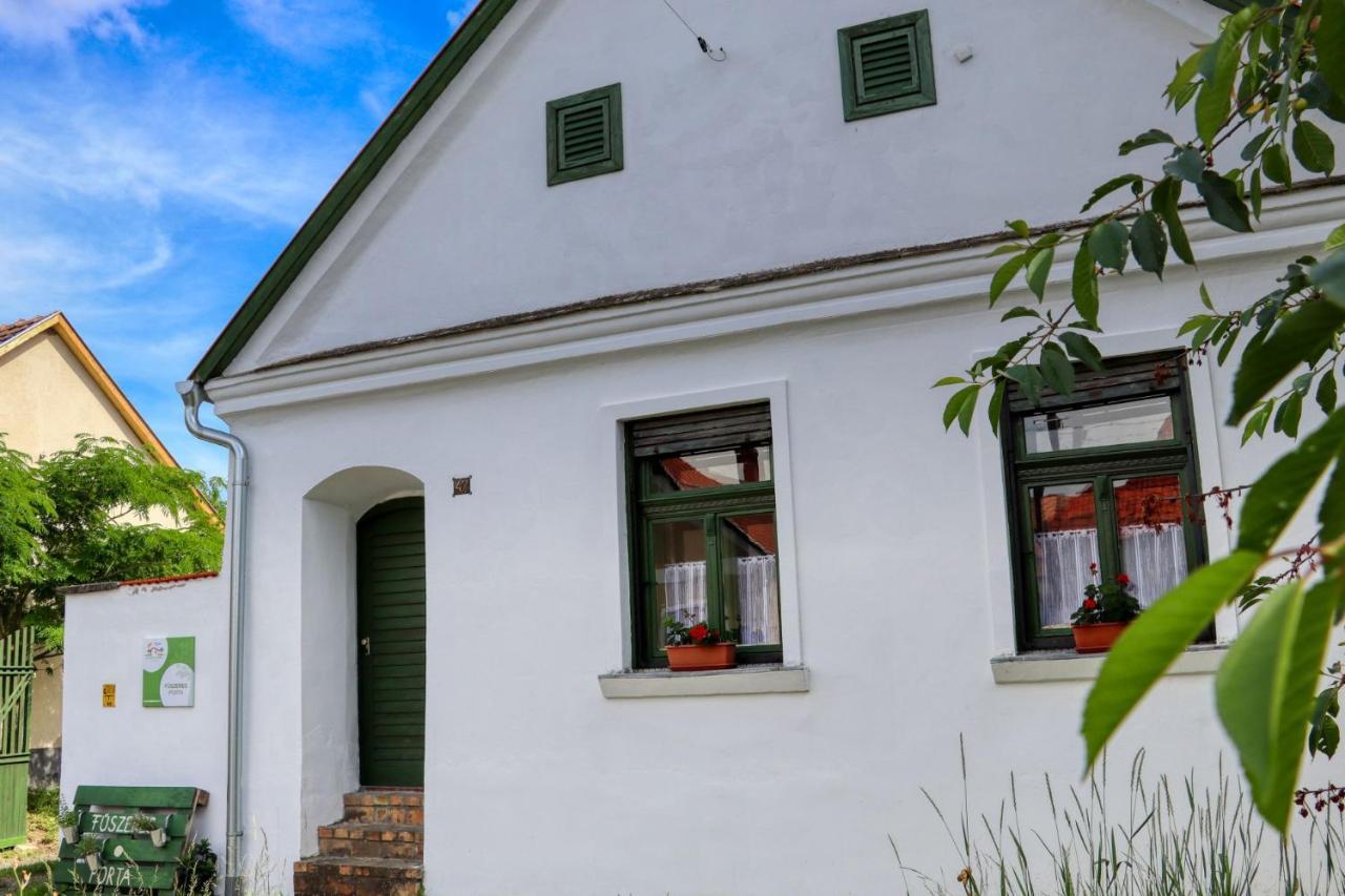 Fuszeres Porta Villa Mihalyfa Екстериор снимка